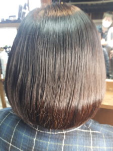 40代 跳ねる髪 カットでお直し 毛先を内側に入れたい 奈良斑鳩町の美容室 髪 ブログ